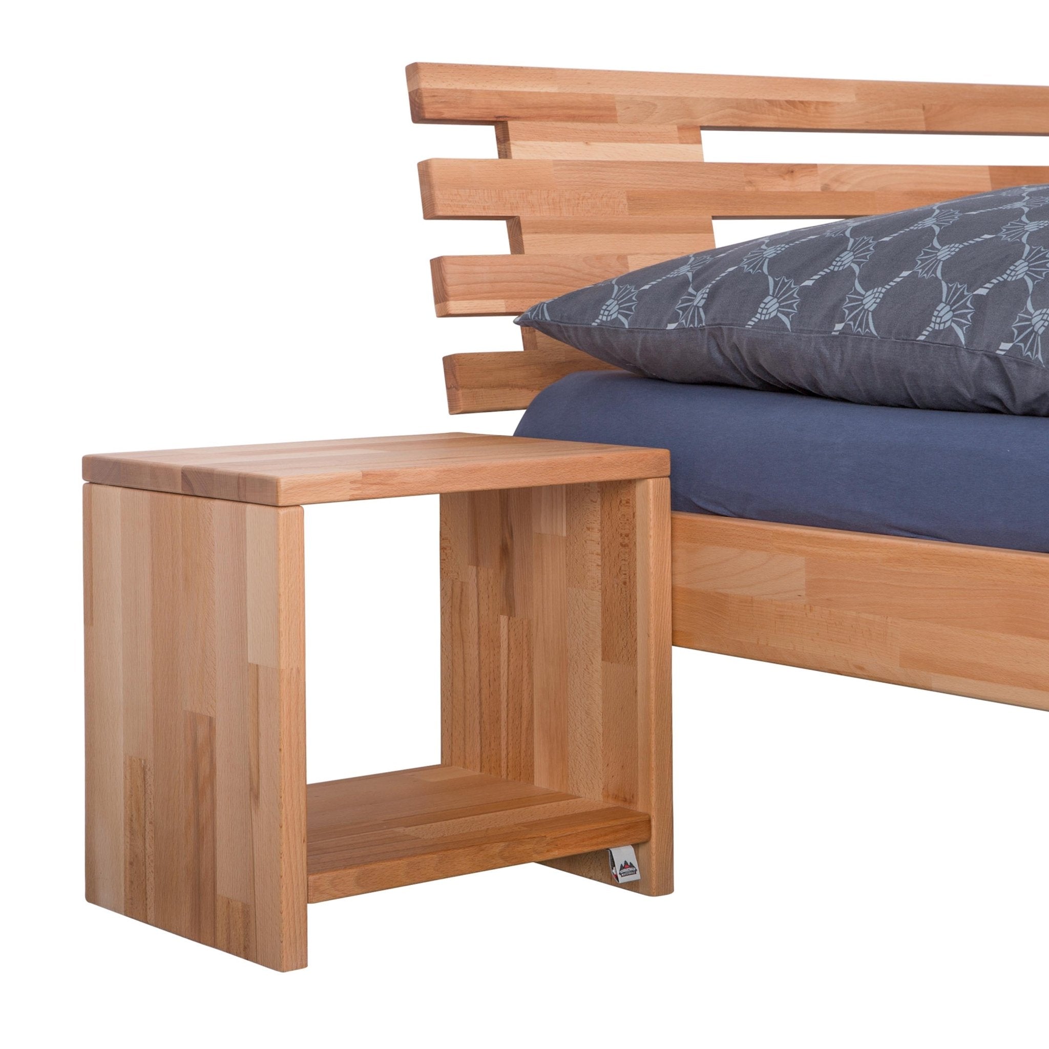 Nachttisch mit Bett #all